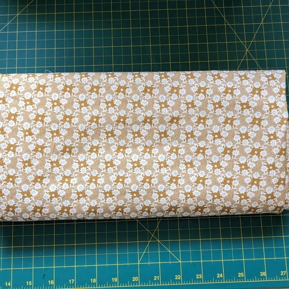 Liberty of London Millie Tana Lawn Organic Cotton Fabric 5 Yards - Picture 5 of 5